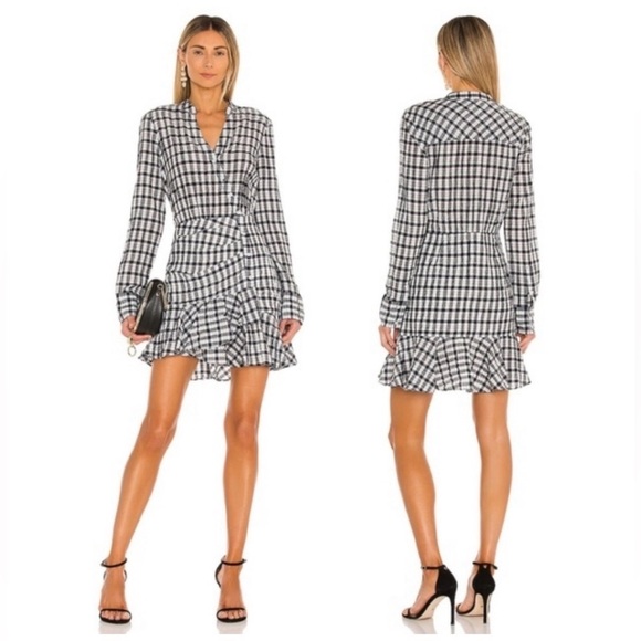 Veronica Beard Dresses & Skirts - Veronica Beard Black & White Checked Long Sleeve Wrap Dress